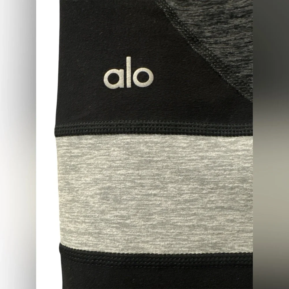 ALO Yoga Alosoft Momentum Legging- Size Large - Picture 7 of 7